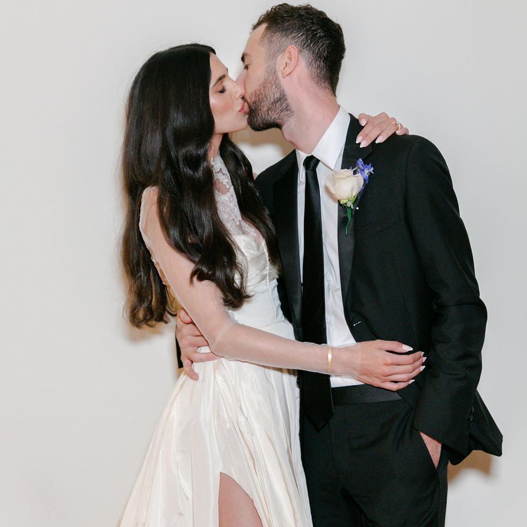 Кендалл Дженнер і Белла Хадід - стильні подружки нареченої на грандіозному весіллі Лорен Перес